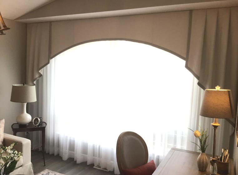 Hunter Douglas Dealer Image